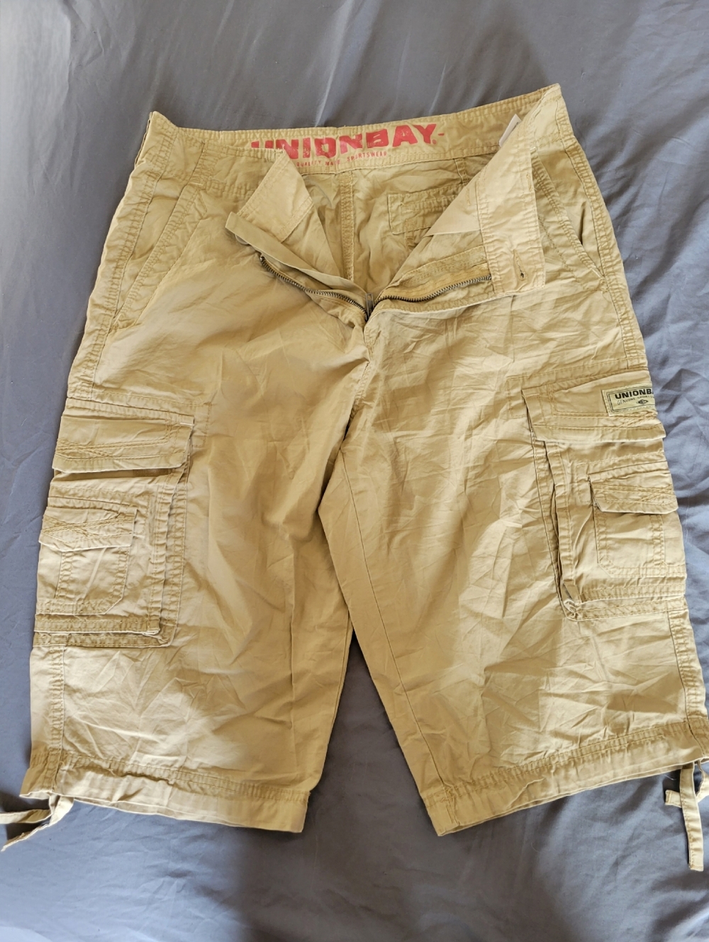 UNIONBAY Beige Men's Cargo Shorts - Size 32